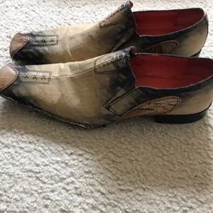 Robert Wayne wing tip dress shoe